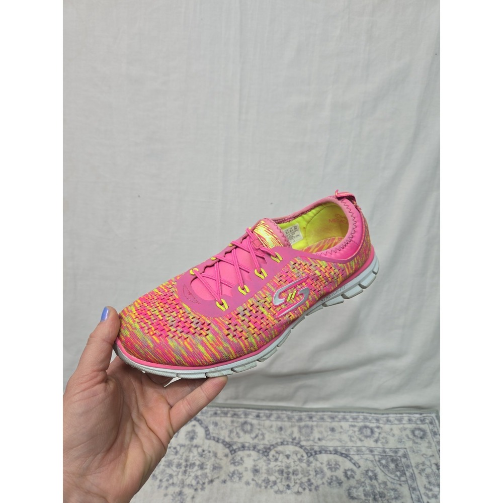Skechers Women's 8.5 Stretch Fit Glider Sneaker Hot Pink Green 22722 No Tie Shoe